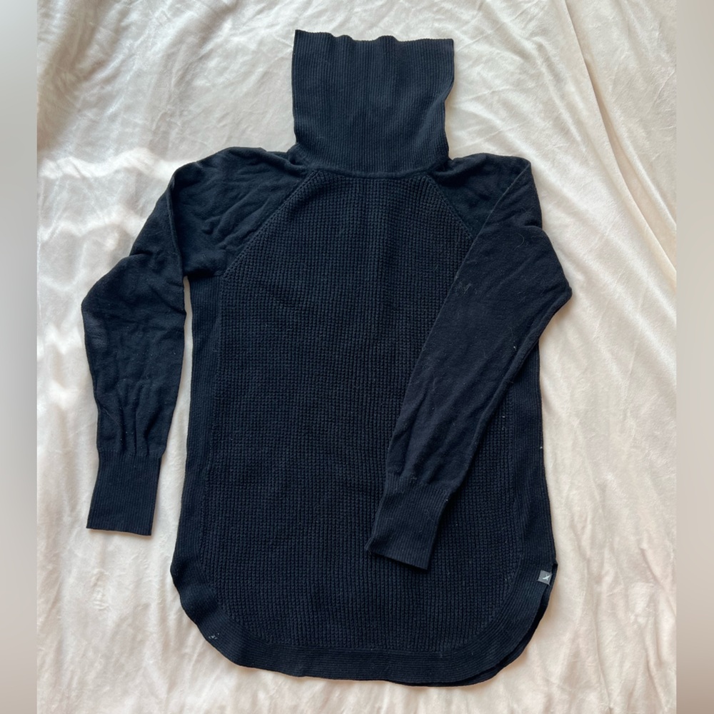 Eddie Bauer Black Ribbed Knit sweater